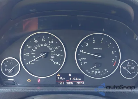 2013 BMW 328I z USA, uszkodzony, nr VIN WBA3A5C51DF355869